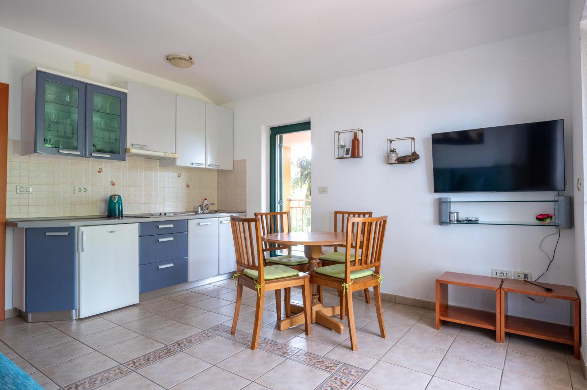 Todor Seaside Apartments Lovrečica Eksteriør billede